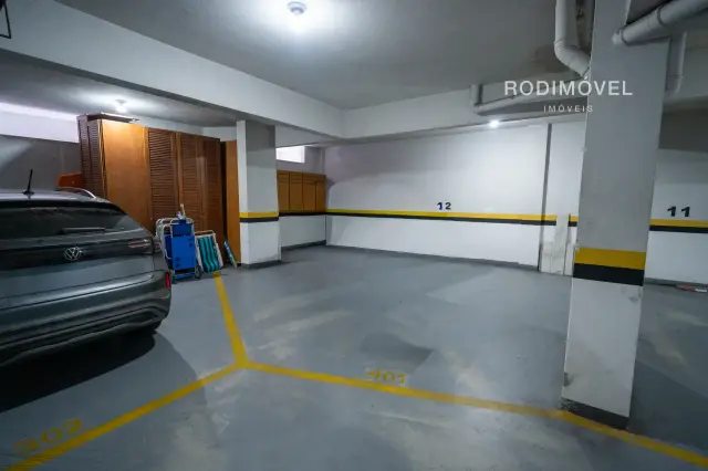 Garagem do Baía Azul 401