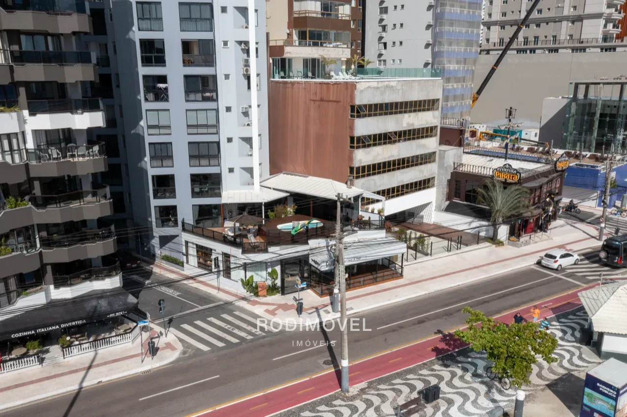 Vista do alto do Notrevile 101