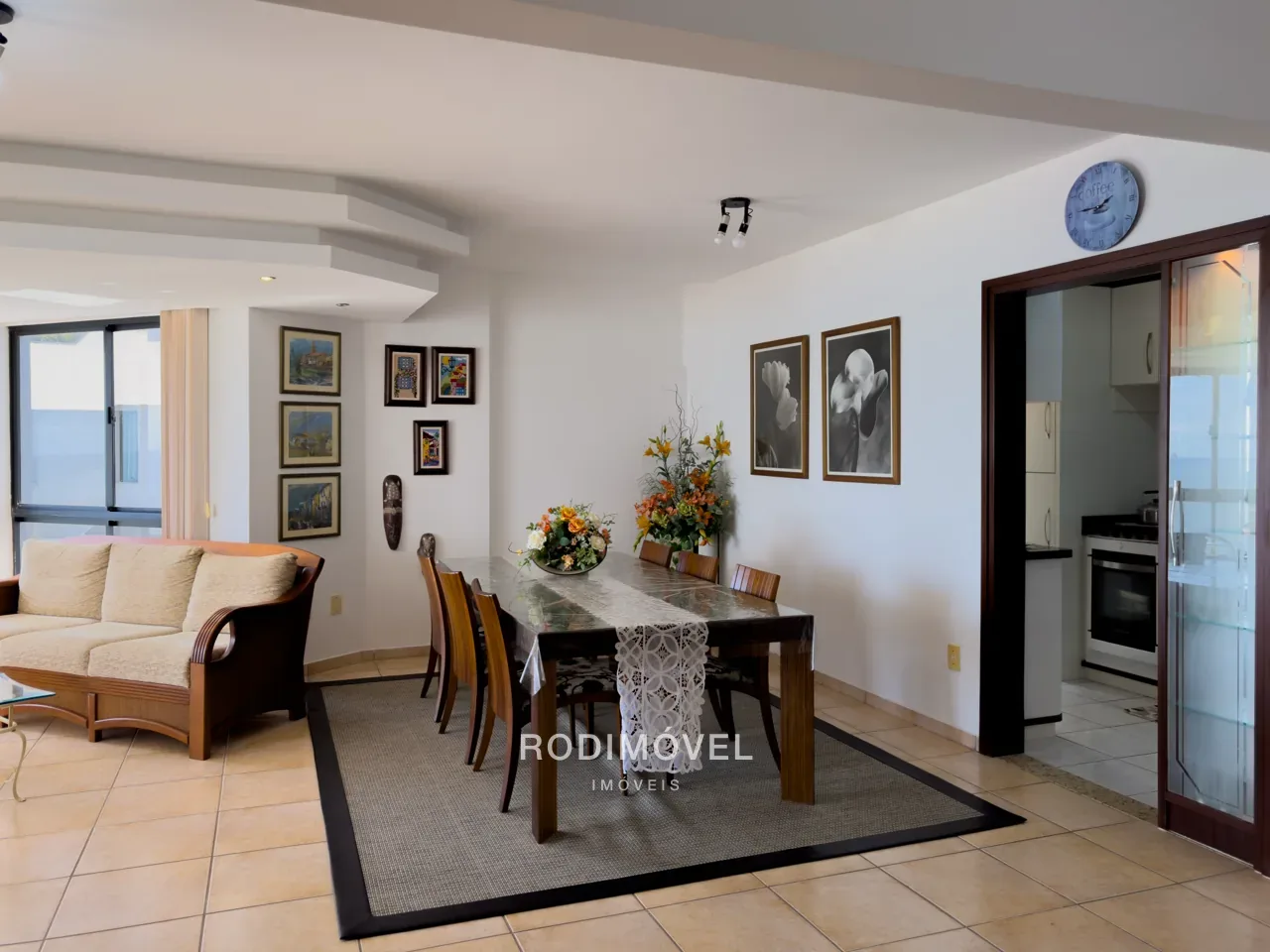 Sala do Notrevile 801